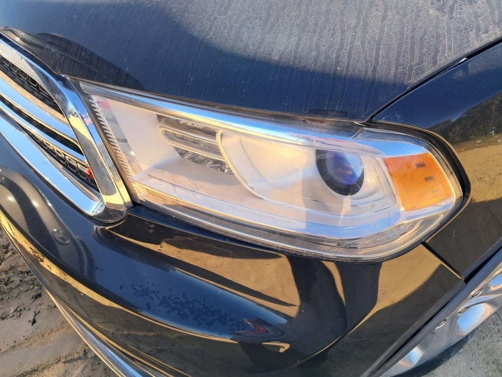 Speedometer Cluster MPH Fits 15 DURANGO 4821806