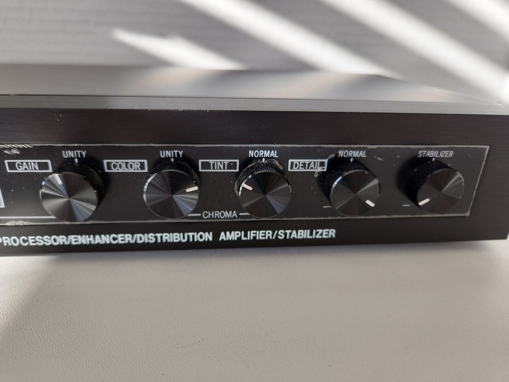 Recoton V650 Color Processor Enhancer Untested Read