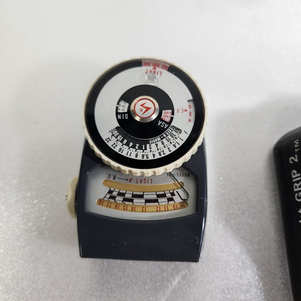 Vintage Sunset Unittic Model 65 - Zero Adjust Exposure Meter With Camera Mount