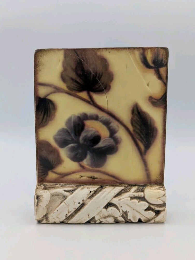 Sid Dickens T-239 Rococo Retired Memory Block Tile 2010