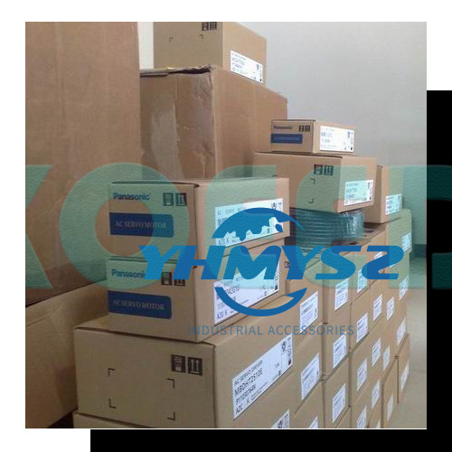 1PCS Panasonic MHMD042P1V Servo Motor