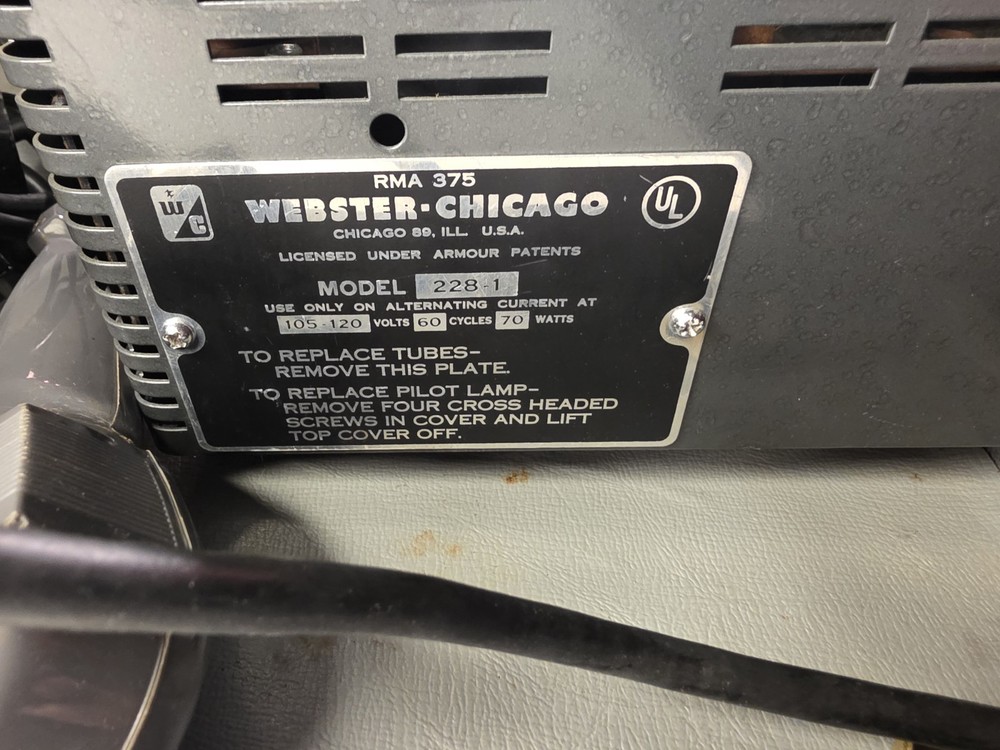 Webster Chicago 228-1 Electric Wire Memory Recorder w/ 1 Mic Powers On & Runs