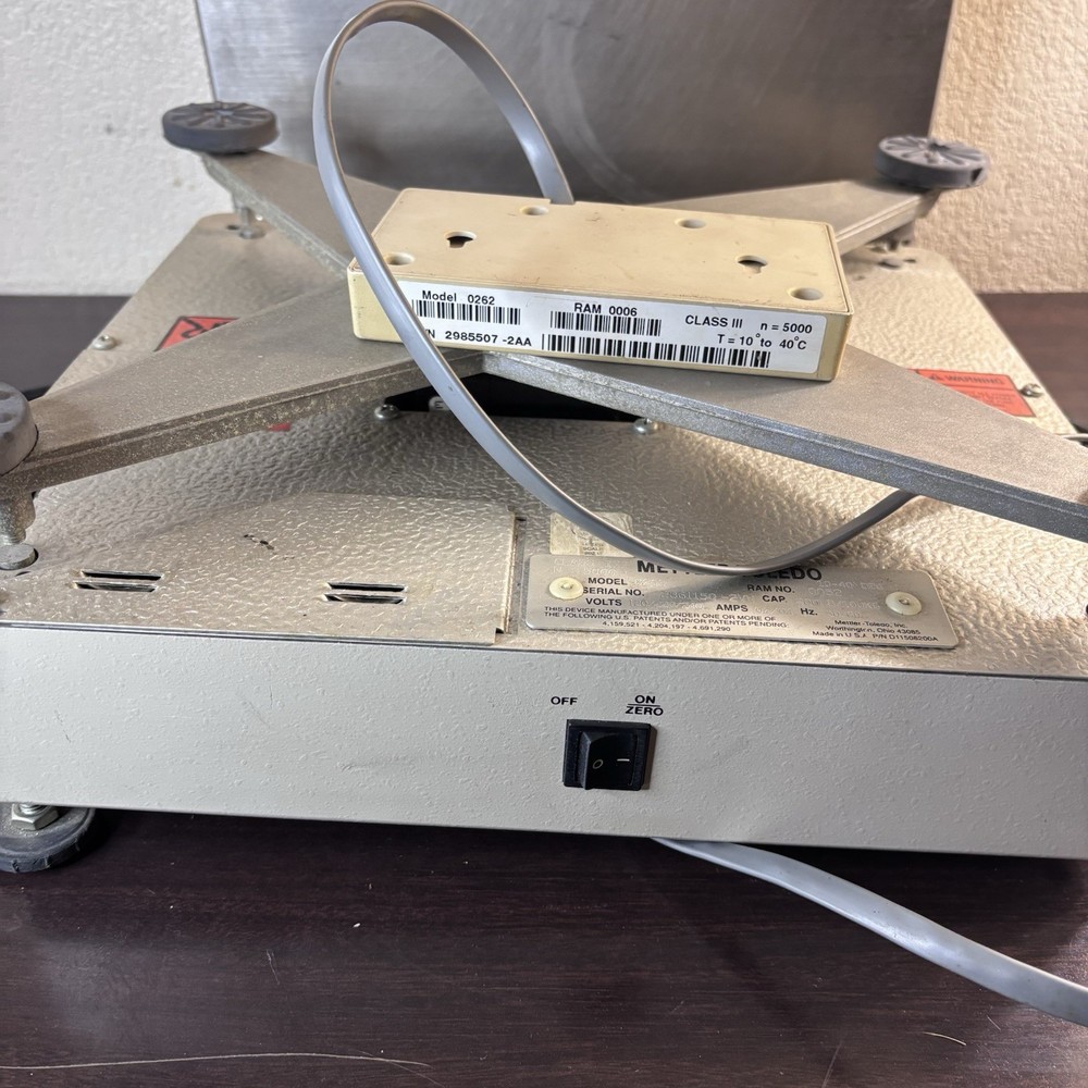 Mettler Toledo Postal Post Office Freight Scale Model 8213