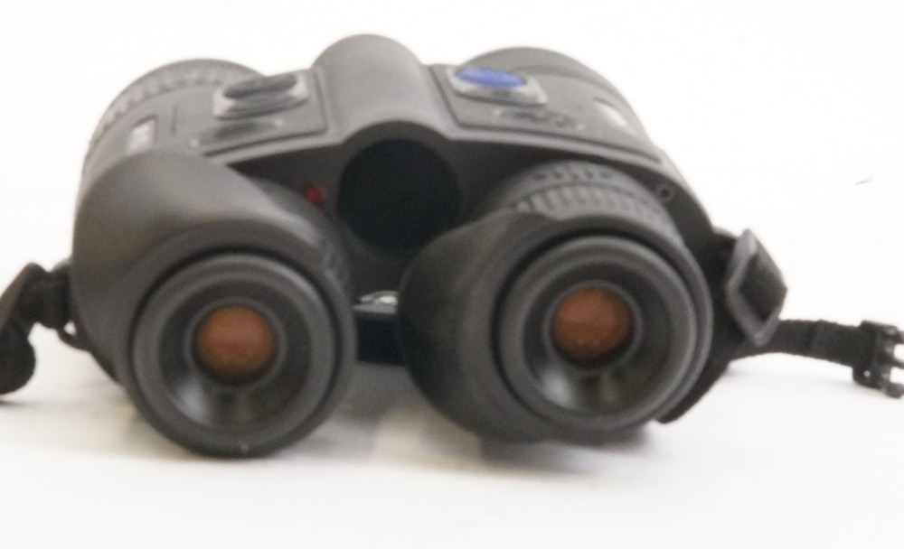 Pulsar Merger LRF XP35 Thermal Binoculars - Advanced Imaging & Rangefinding