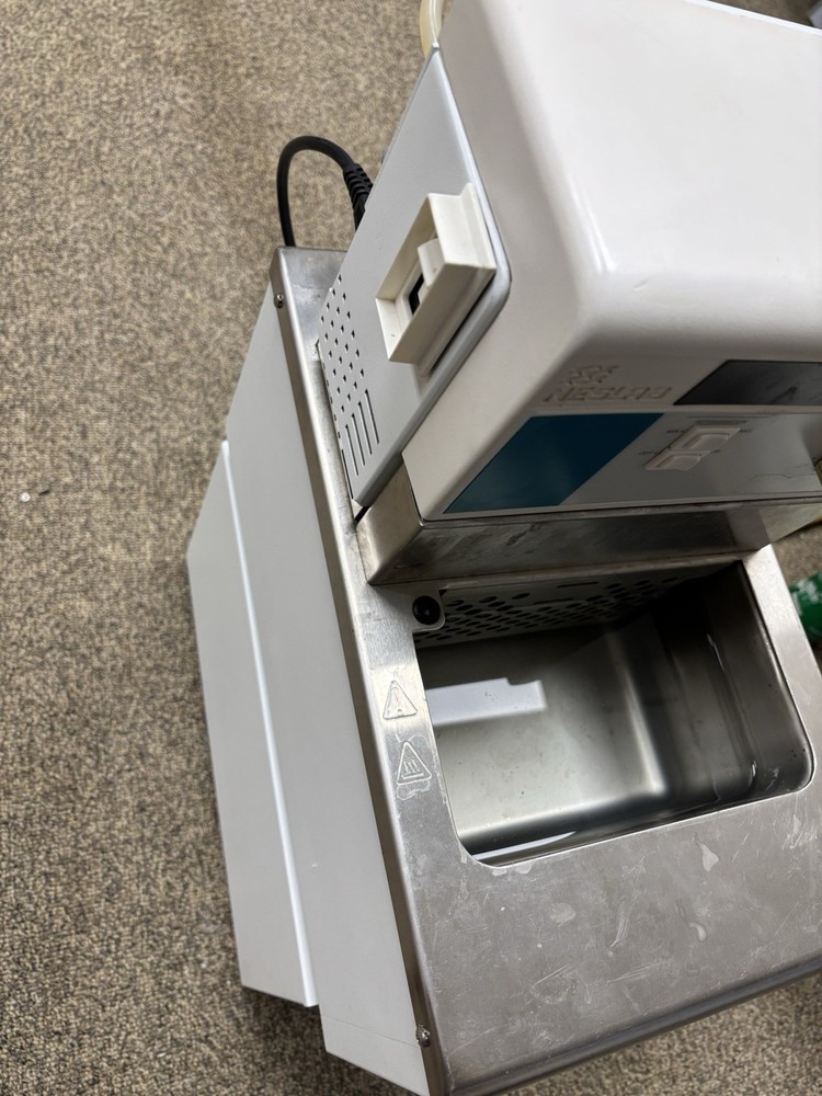 Neslab RTE-111 Recirculating Water Bath