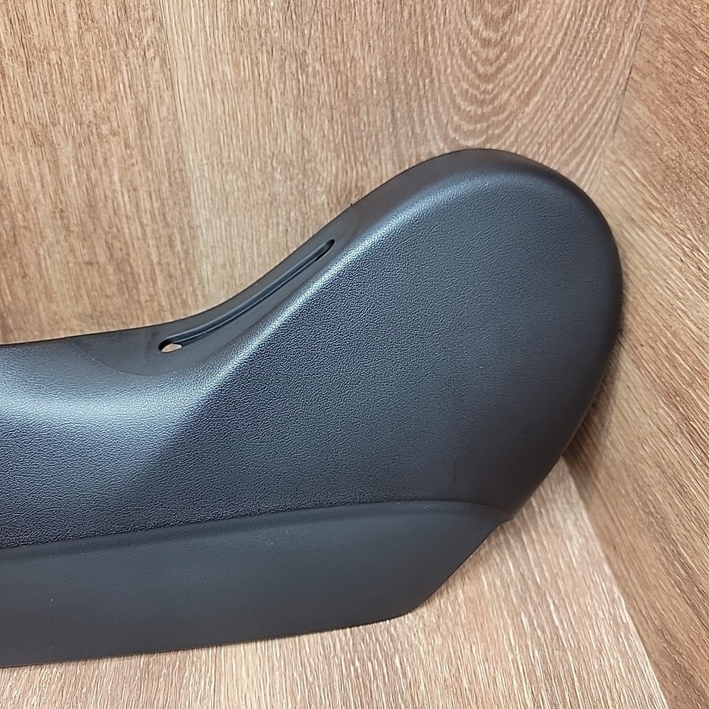 Tesla Model 3 Y Front Seat Side Shield Outer Trim Panel Left Drivers NEW 2017-23