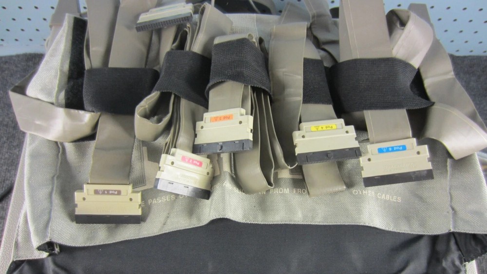 HP 1671D Deep Memory Logic Analyzer (Option 030)