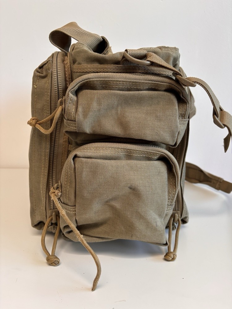 Maxpedition MPB-Multi Purpose Bag Tan 30L 22 Carry Compartments