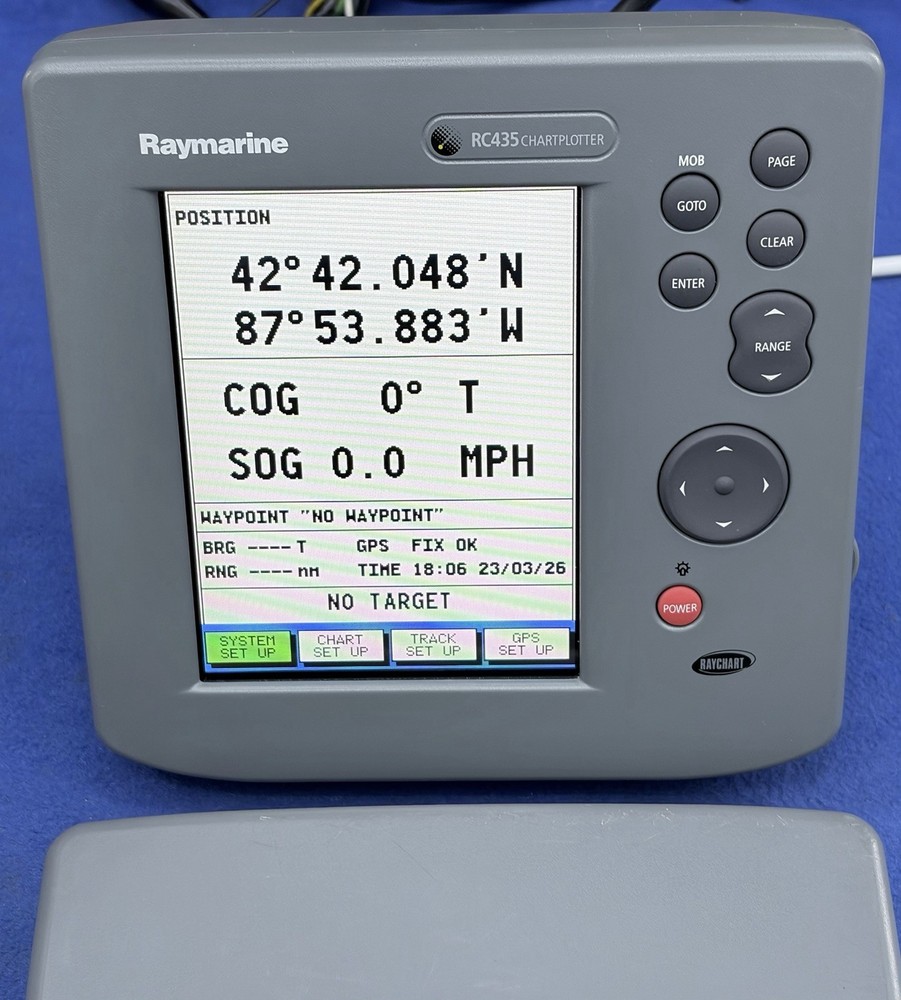Raymarine RC435 GPS Chartplotter Display W/ Cover; Fully Tested & Working