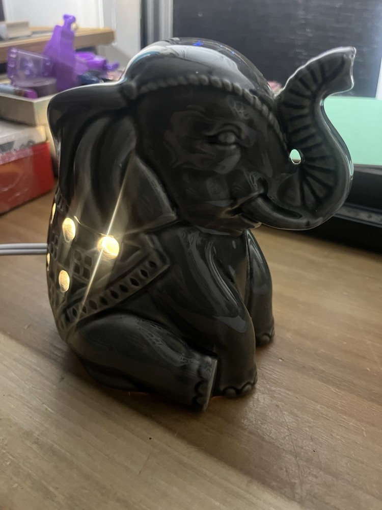 Ceramic Elephant w/ Trunk Up Tabletop Night Light Accent Lamp Corded Tested