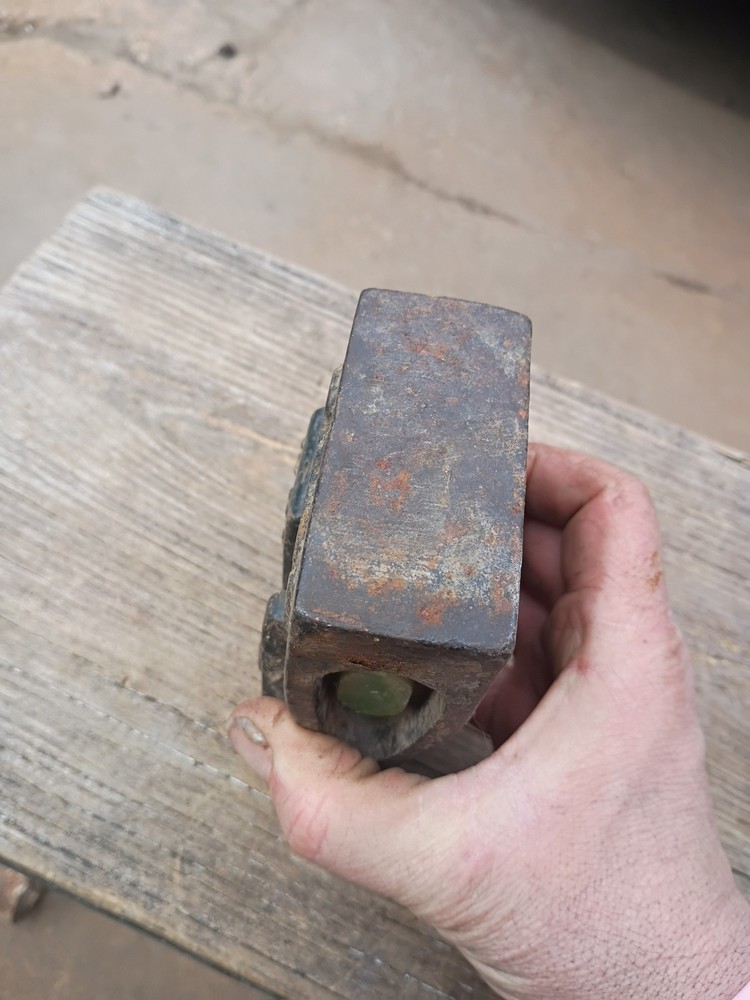 Vintage Chopper 1 Splitting Axe Head 6 lbs Spring Missing