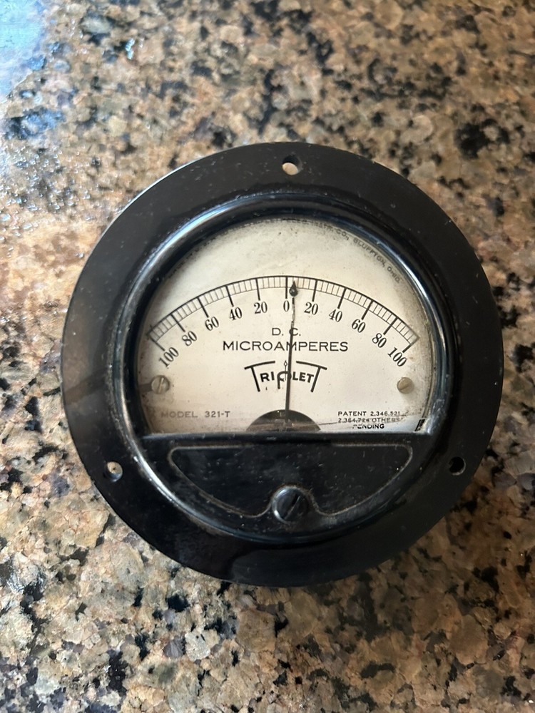 TRIPLETT 321-T VOLT D.C. METER / GAUGE