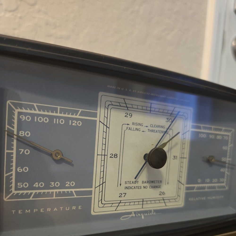 Vintage AIRGUIDE Barometer (Art Deco)