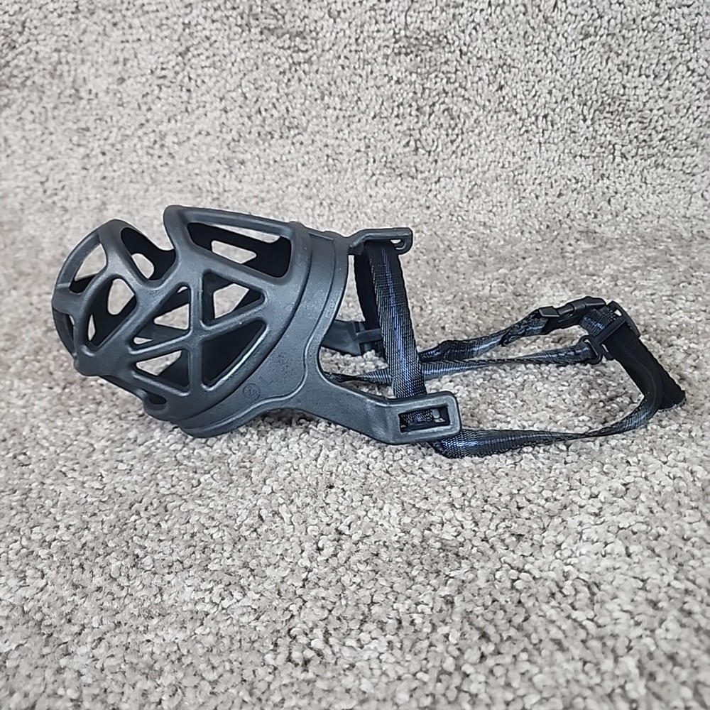 BARKLESS Dog Muzzle, Basket Muzzle For Biting/Chewing, Size L, Black Pre-owned