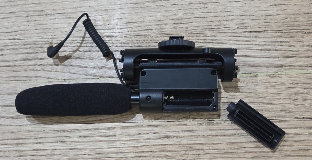 Takstar SGC-598 Microphone