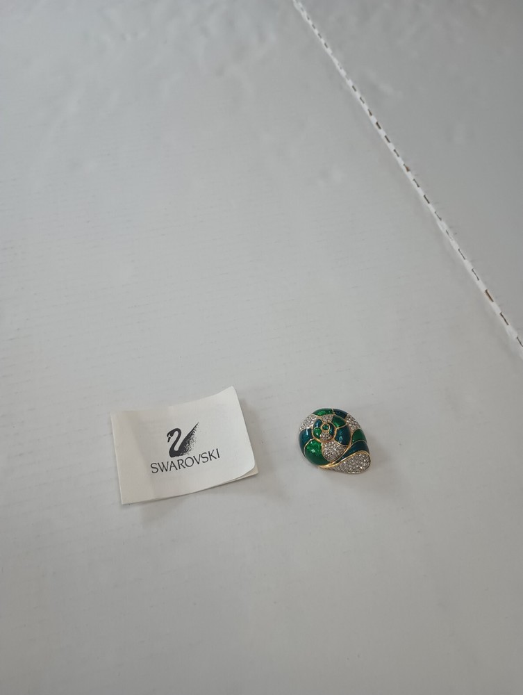 SIGNED SWAROVSKI PAVE' CRYSTAL SHELL PIN ~ BROOCH RETIRED ** CLEAN **