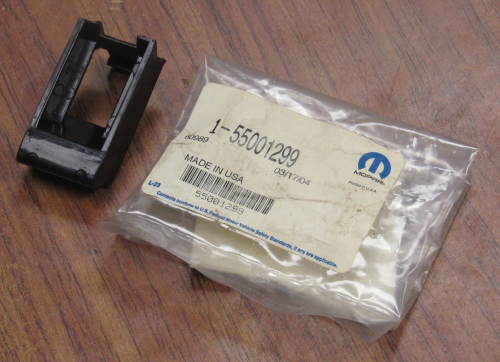 NOS Mopar OEM 55001299 Storage Bin Latch