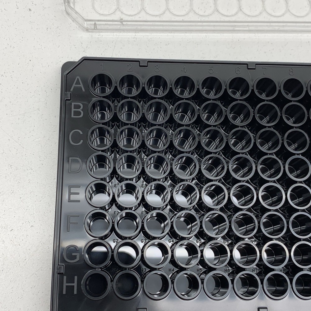 (20-Pack) Corning 3916 Solid Black Flat Bottom TC-treated Microplate EXPIRED2019