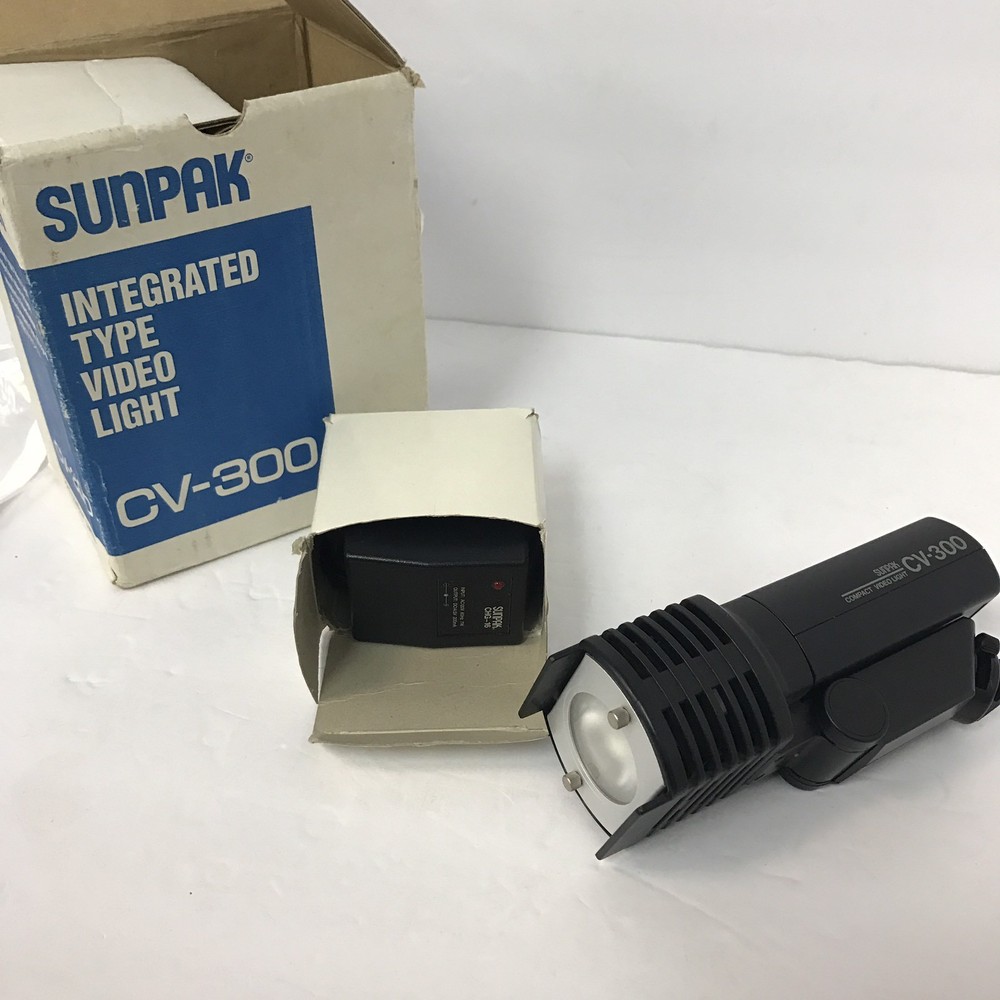 Sunpak CV-300 Integrated Type Video Light