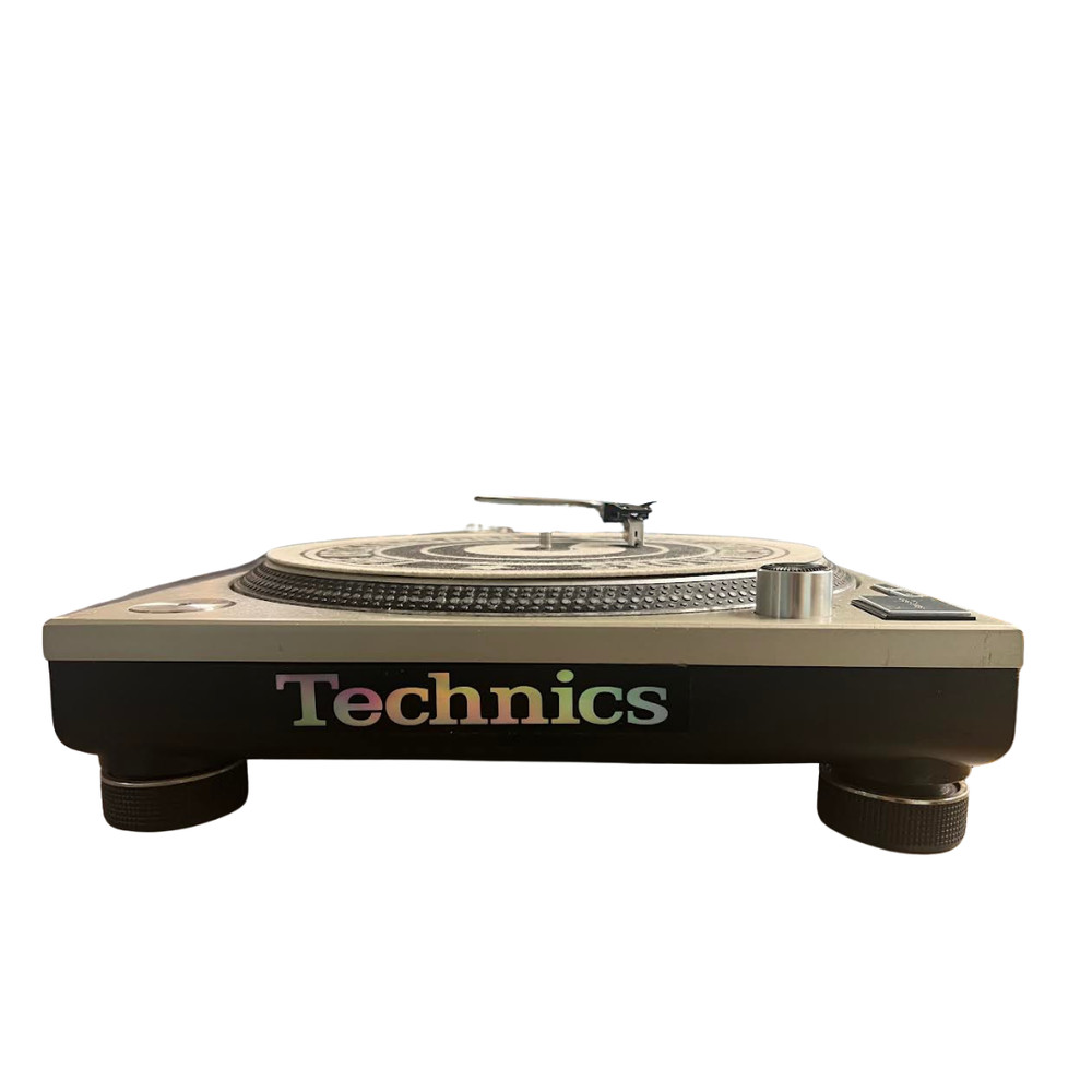 Technics Quartz Direct Drive Turntable SL-1200M3D