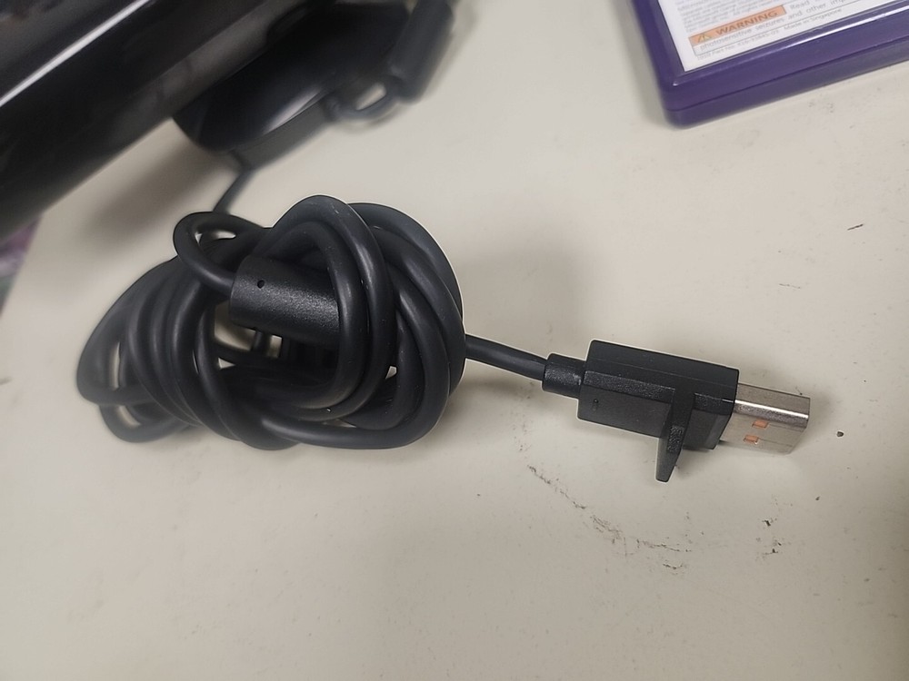 Microsoft Xbox 360 Kinect Motion Sensor Bar 1473 & Kinect Adventures Bundle