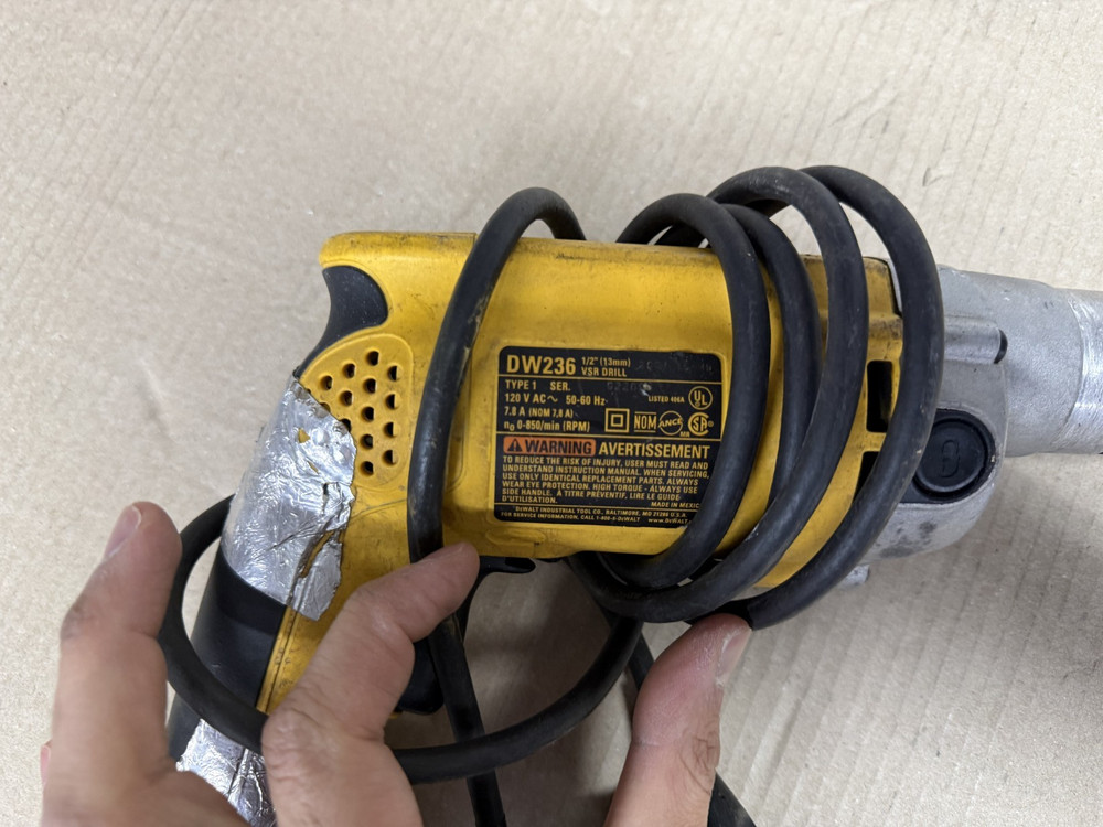 DEWALT 1/2" VSR Drill DW236 Type1