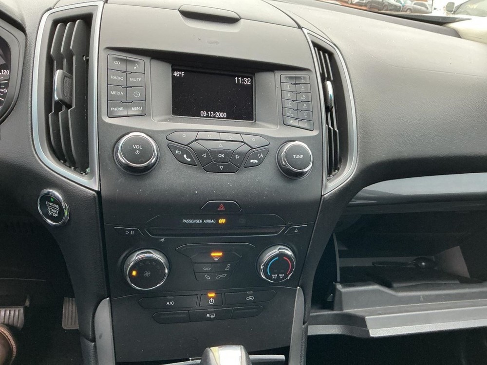 EDGE 2015 Glove Box 4924732
