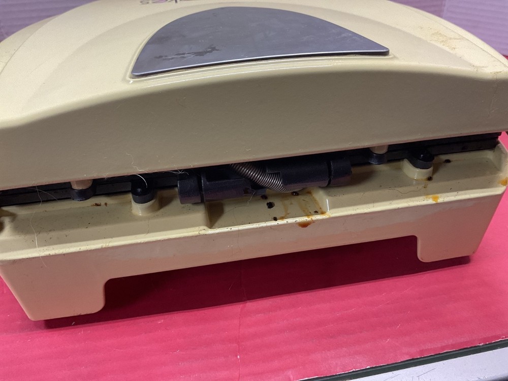 baby cakes donut maker 12 used