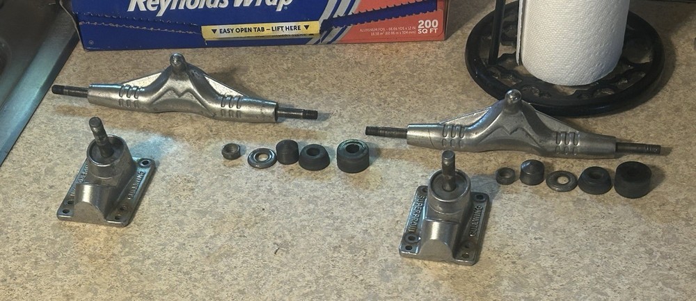 OG Gullwing Super Pro III Longboard Trucks Set