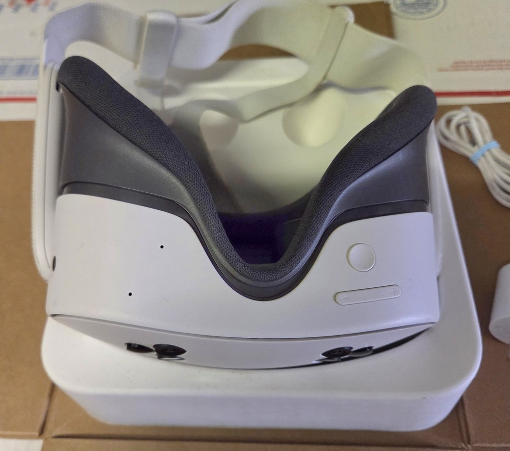 META Quest 3S VR Headset 128GB Missing One Controller Tested & Working