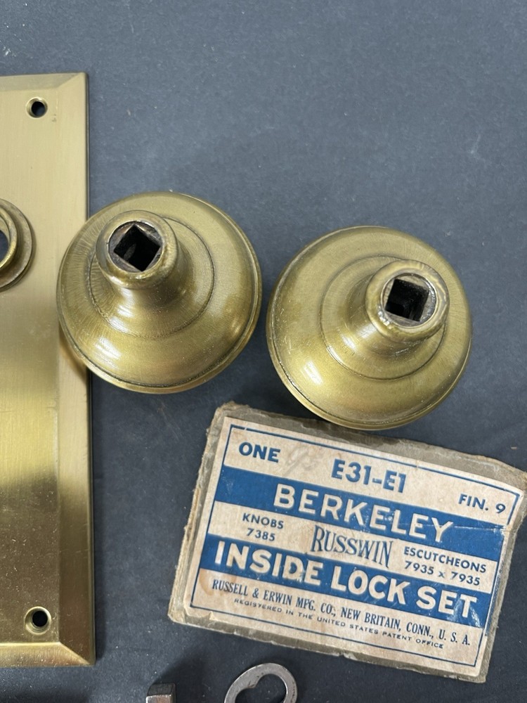 Yale Russwin Berkeley Inside Lock Set E31-E1 Pre Owned