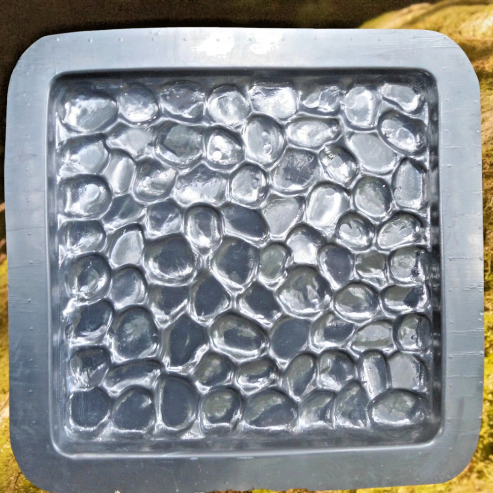 Cobblestone stepping stone mold concrete plaster cement mould 12" x 1.25" thick