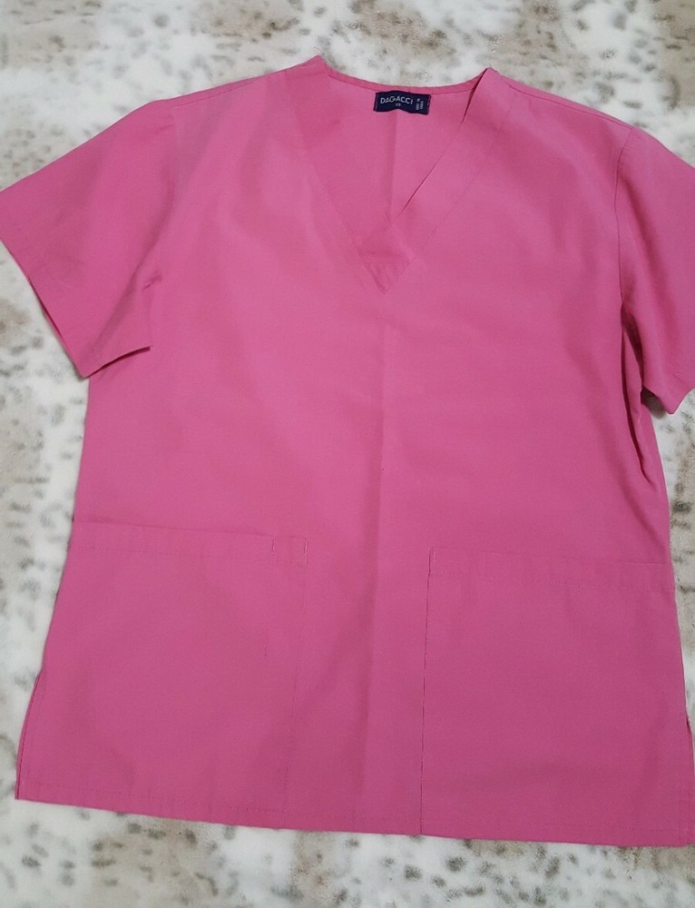 Dagacci Scrub top size XS pink color