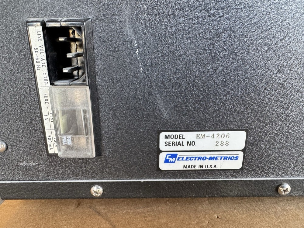 Broadband Pre Amplifier EM 4206