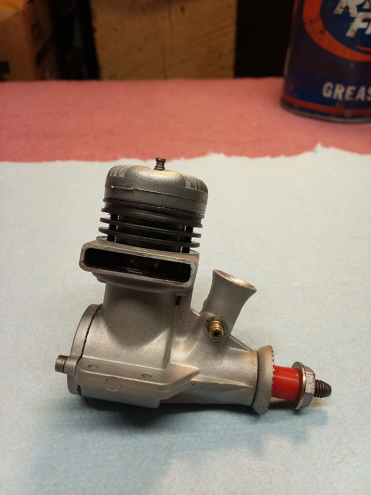Vintage Fox 15 Model Airplane Engine