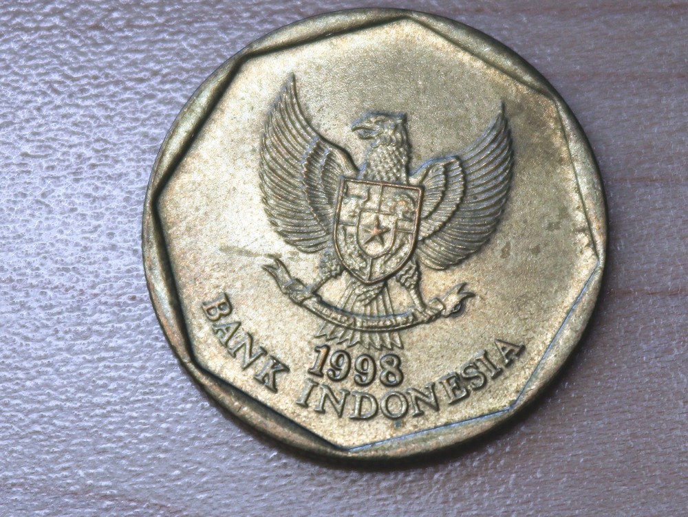 1998 Indonesia 100 Rupiah