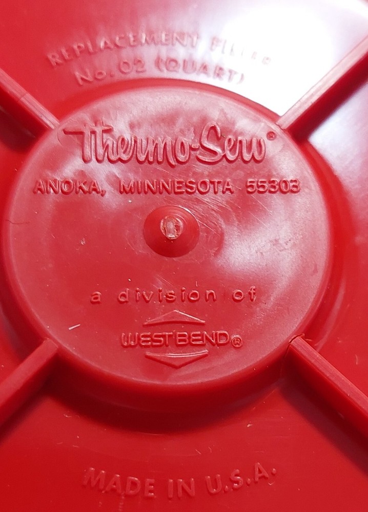 Vintage Thermo-Serv travel cooler set