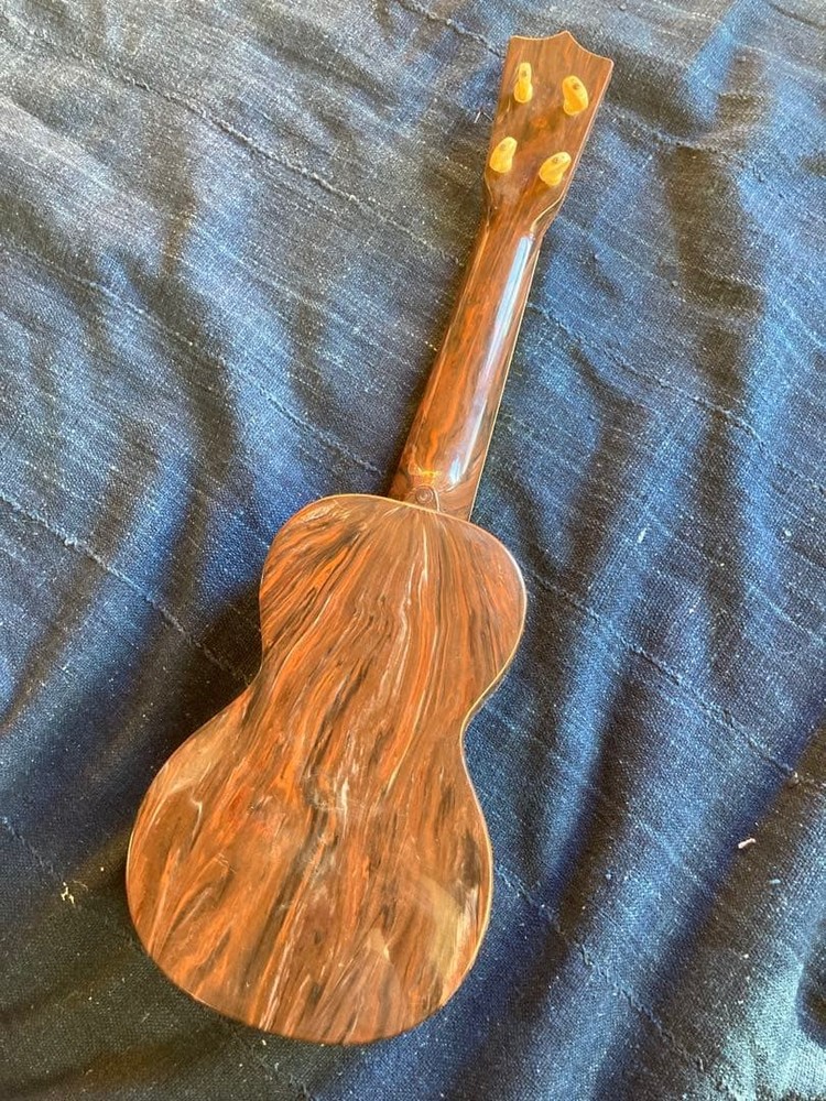 1950's Flamingo Plastic Ukulele