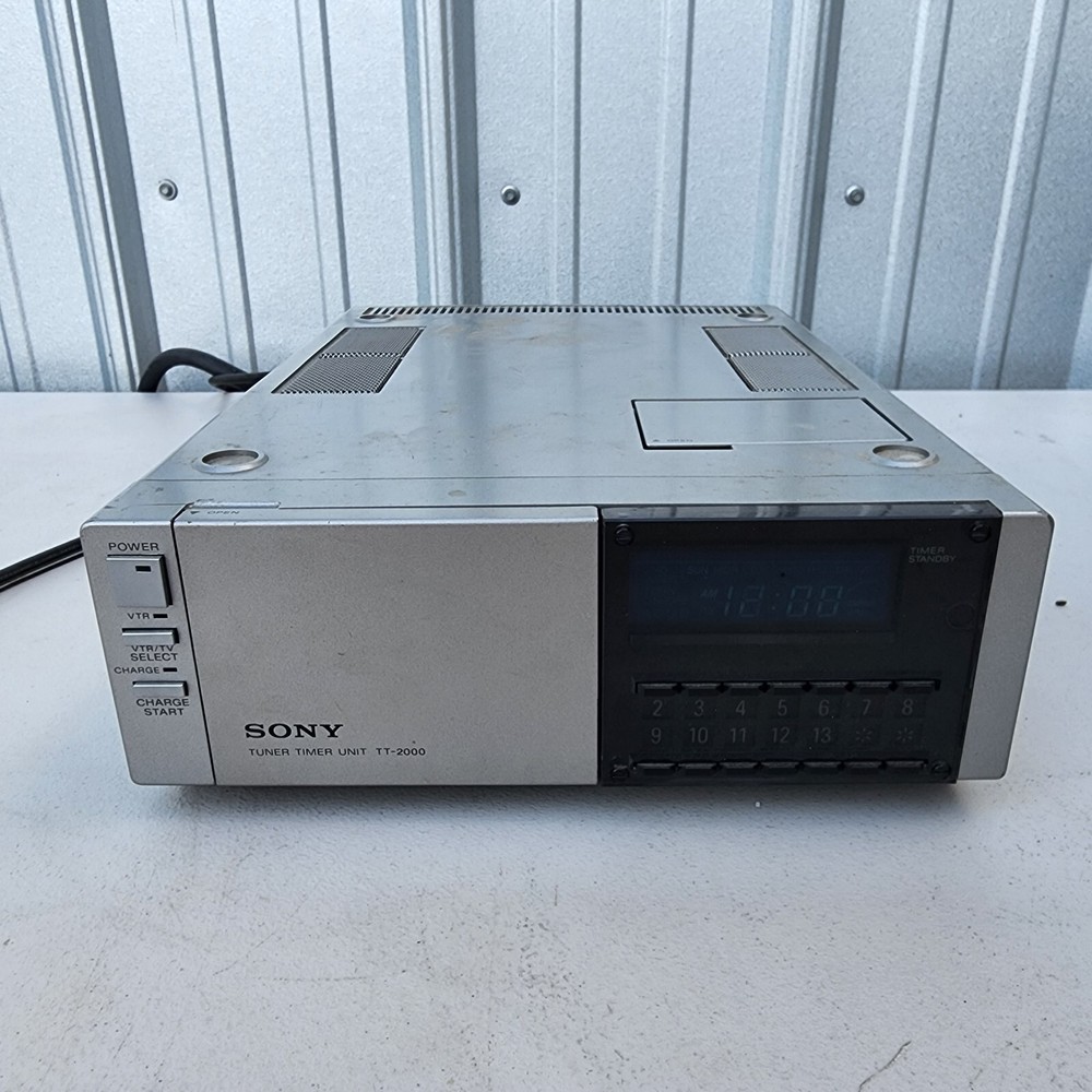 Vintage SONY TT-2000 Programmable Betamax Portable Tuner Timer Unit