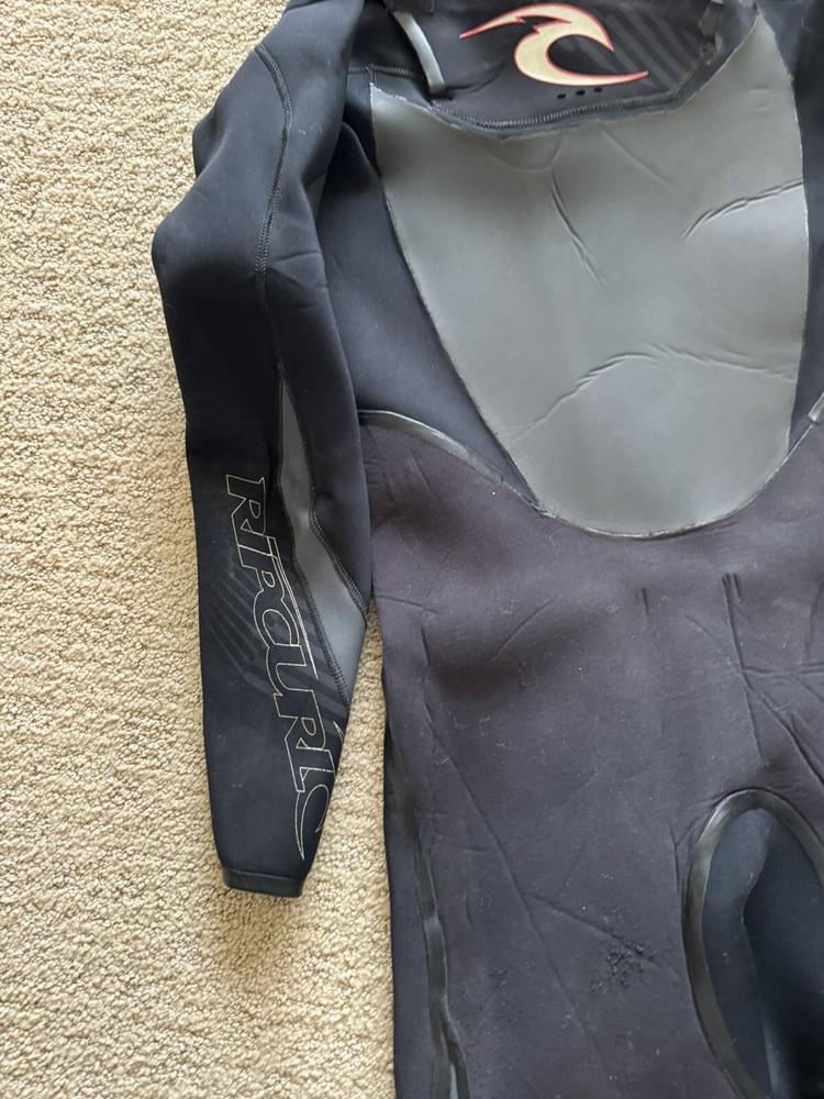 RipCurl Insulator 3:2 E Sealed Full Body Wetsuit MEDIUM