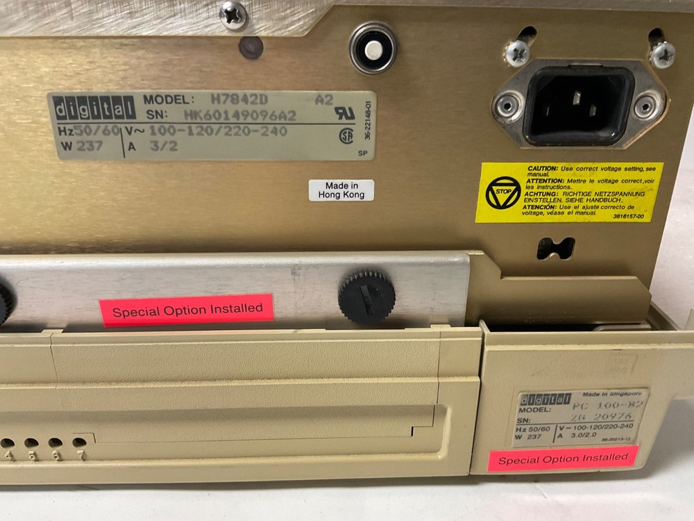 DEC Digital Equipment RAINBOW PC100-B3 upgrade to PC190-D2 powers up fine No Top