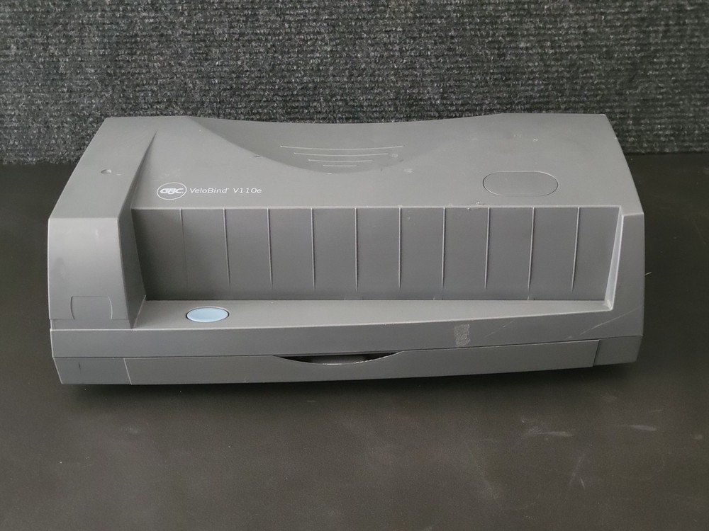 GBC VeloBind Binding Machine V110e - TESTED & WORKING