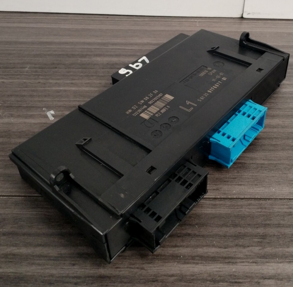 BMW 3 SERIES BODY CONTROL MODULE ( BCM) 9176877