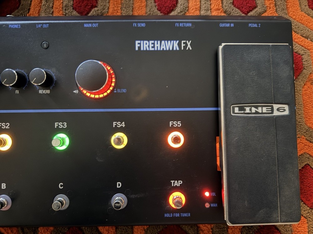 LINE 6 FIREHAWK FX MULTI EFFECTS GUITAR FLOOR PEDAL DIGITAL PROCESSOR TESTED