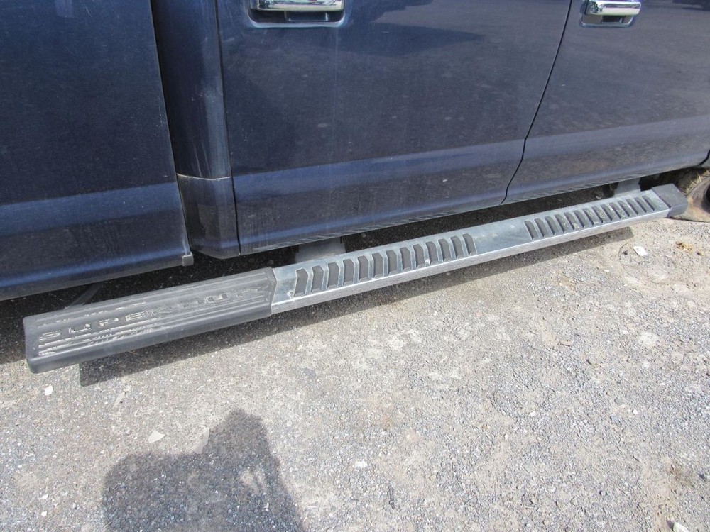 F250SD 2018 Glove Box 1037137