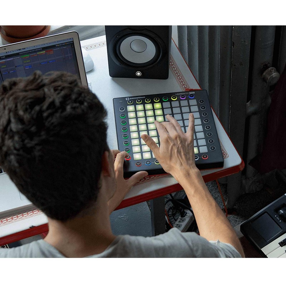 Novation Launchpad Pro MK3 64-Pad Controller for Ableton w Case