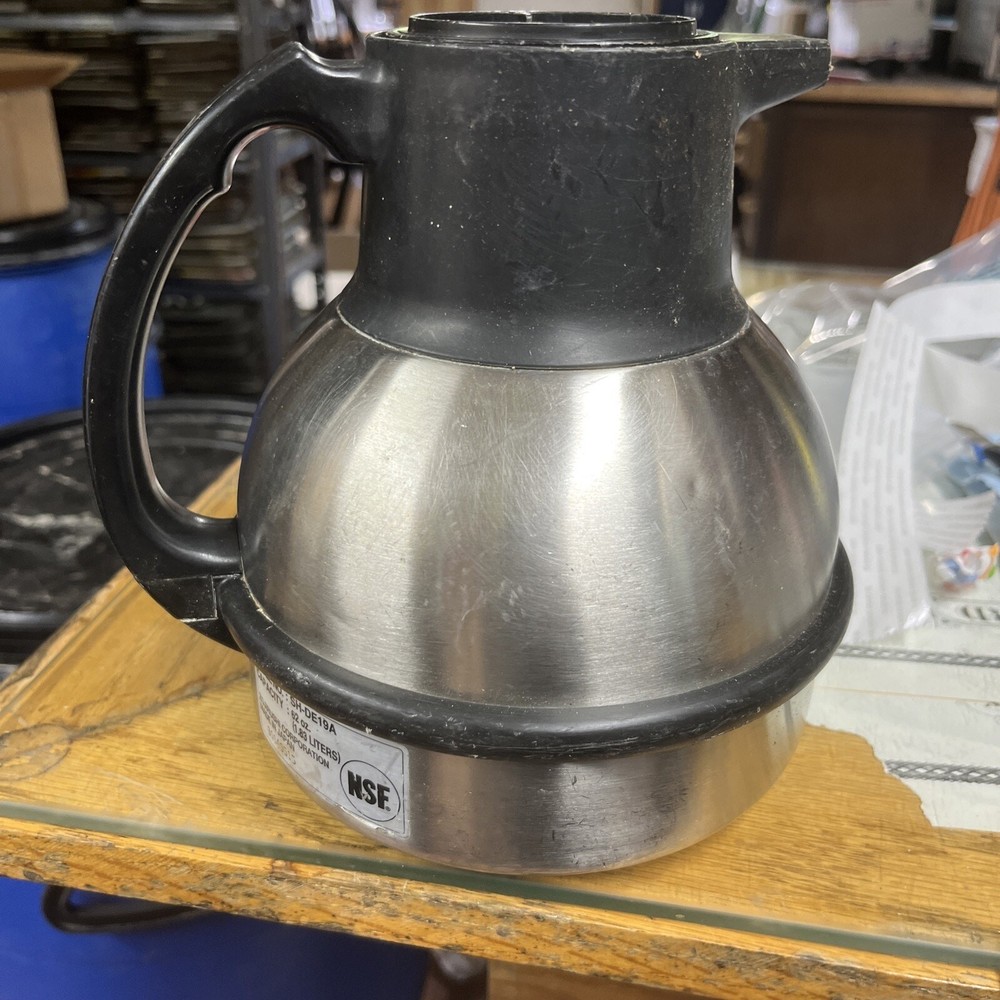 ZOJIRUSHI STAINLESS STEEL COFFEE SERVER - Used