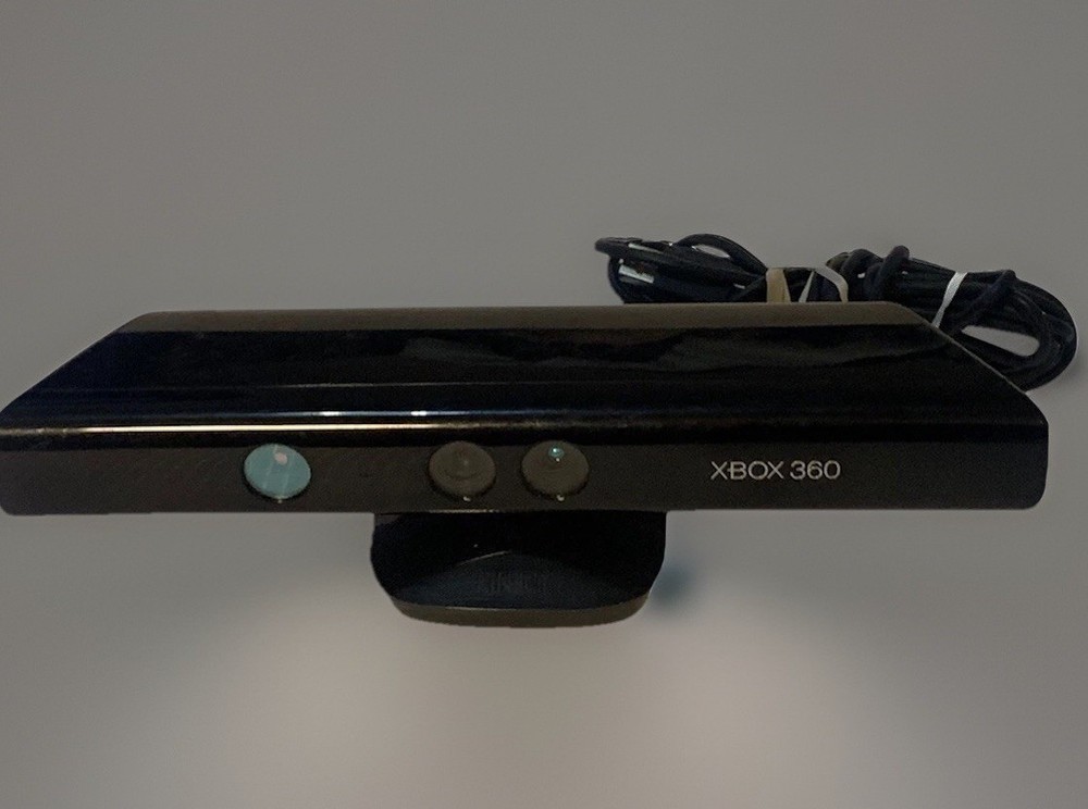 Microsoft Kinect Sensor Bar for Xbox 360 1414 Camera Tested