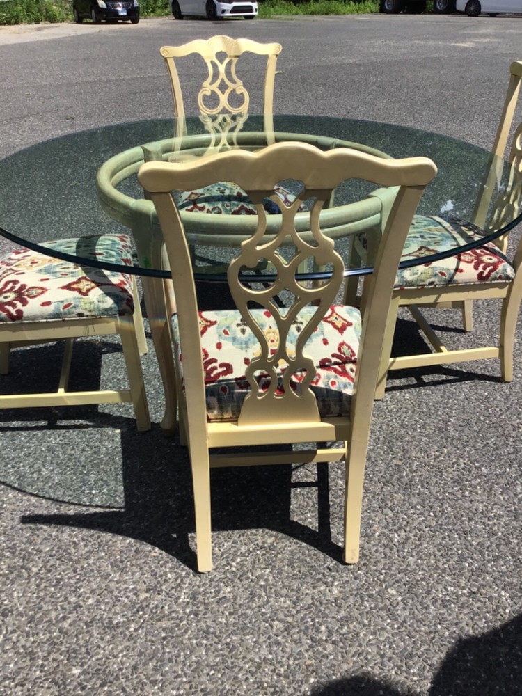 60” Dining Set - 5 Pieces Floral Pattern Chairs, Beautiful Vintage Set