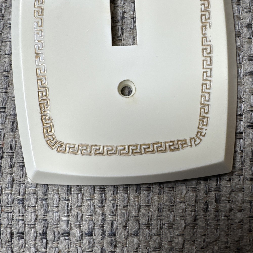 Vintage Switch Plate Cover Ivory With Gold Scroll Design Plastic Single Switch